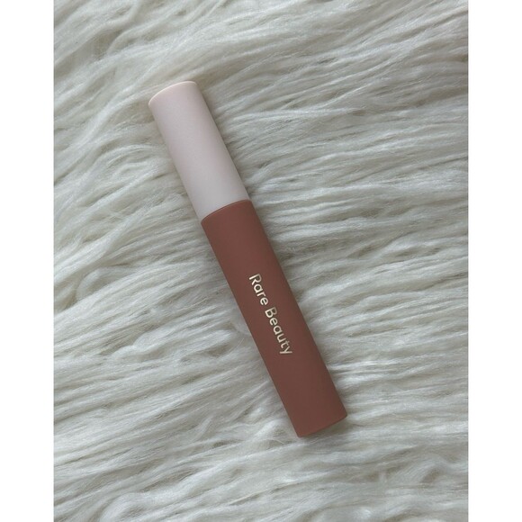 Rare Beauty by Selena Gomez Lip Souffle Matte Cream Lipstick Elevate - Picture 6 of 11